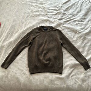 Zara man Italian Yarn, size USA ( runs small/xs )